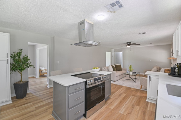 5010 Redland Road