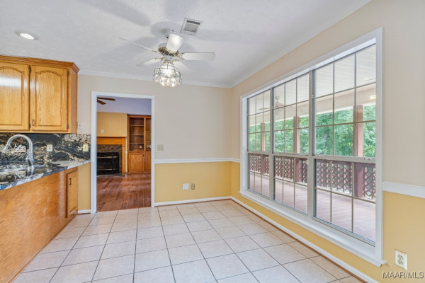 221 FRALEY Lane