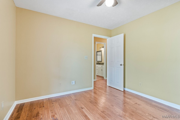 221 FRALEY Lane