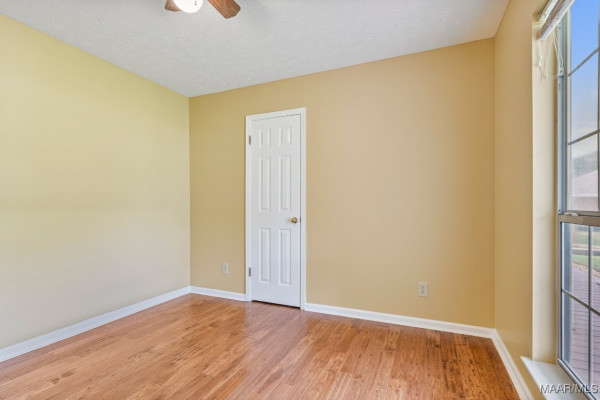 221 FRALEY Lane