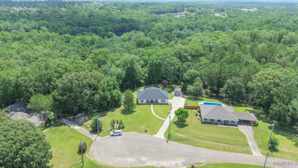 221 FRALEY Lane