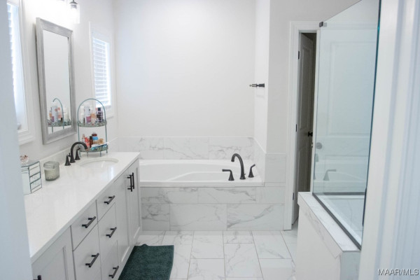 9355 Crescent Lodge Circle