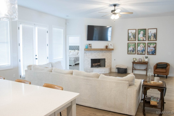 9355 Crescent Lodge Circle