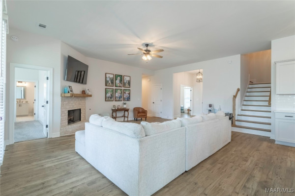 9355 Crescent Lodge Circle