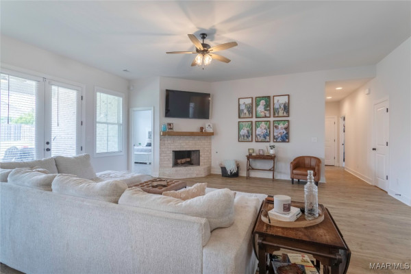 9355 Crescent Lodge Circle