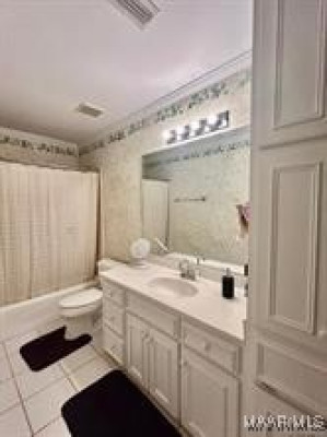 134 Laurelwood Drive