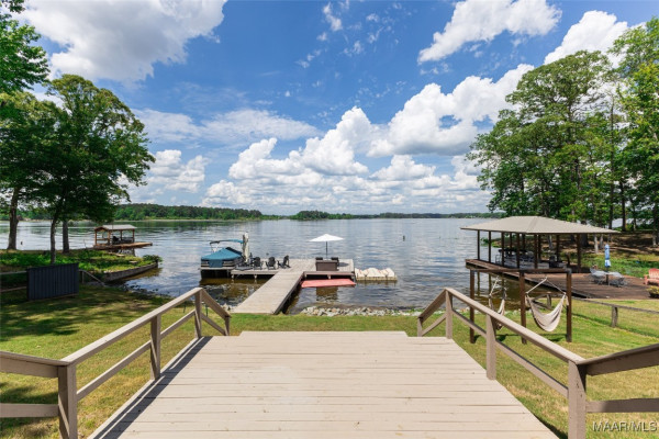 529 Hickory Drive
