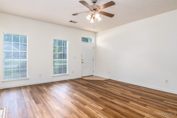 422 RIVER OAKS Drive