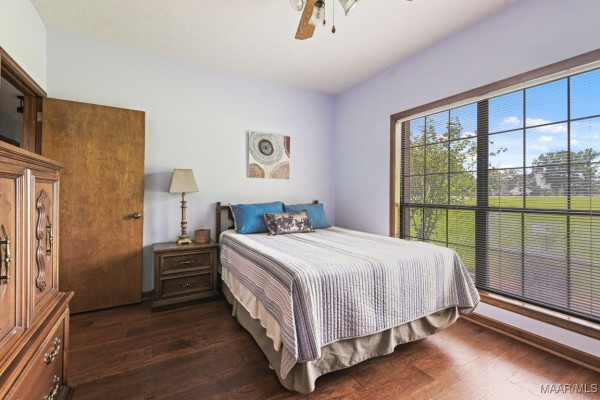 4015 SNOWDOUN CHAMBERS Road