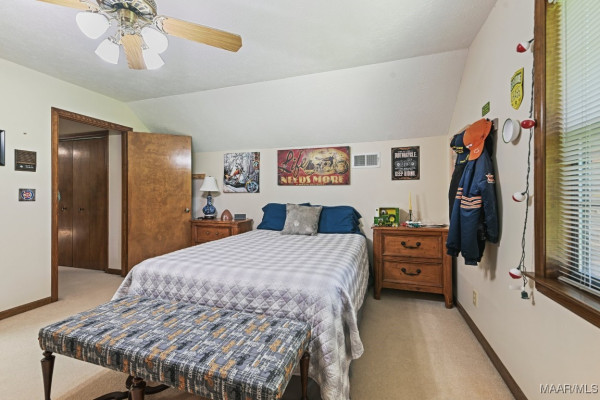 4015 SNOWDOUN CHAMBERS Road