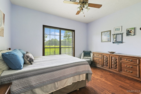 4015 SNOWDOUN CHAMBERS Road