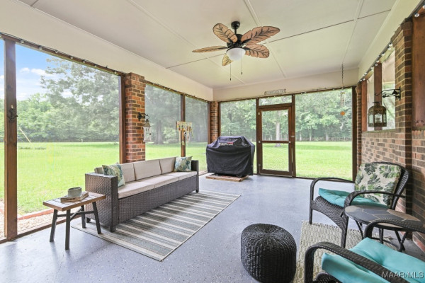 4015 SNOWDOUN CHAMBERS Road