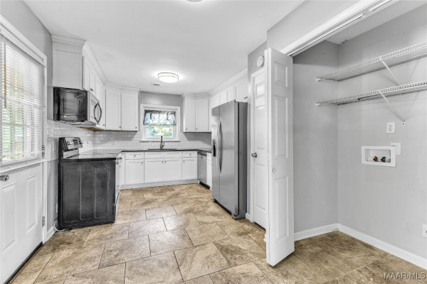 3001 Pelzer Avenue