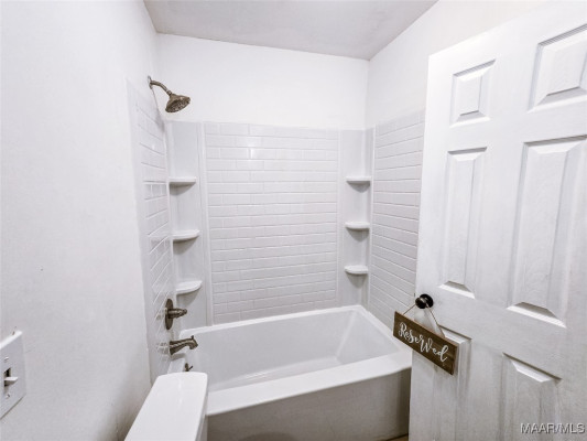 530 W 4th Street