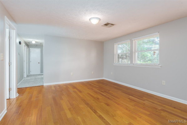 419 Bedford Terrace
