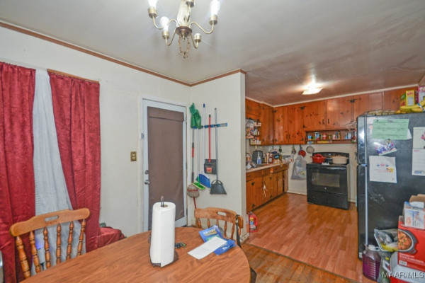 1037 Lynwood Drive
