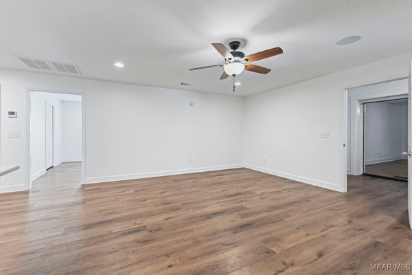 201 Greencrest Lane