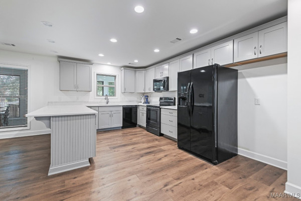 201 Greencrest Lane