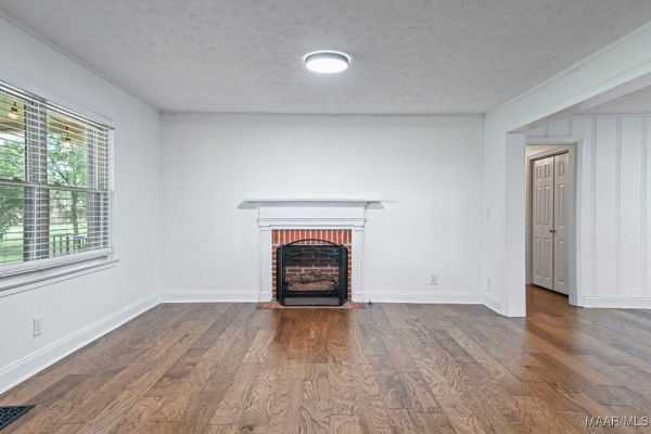 201 Greencrest Lane
