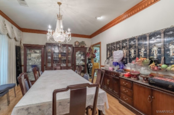 409 FOXHALL Road