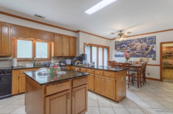 409 FOXHALL Road