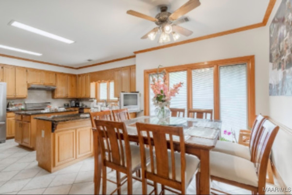 409 FOXHALL Road