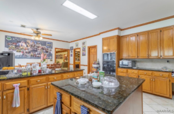 409 FOXHALL Road
