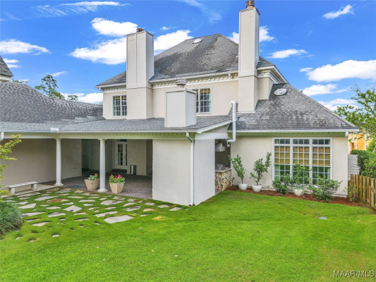 8360 Longneedle Drive