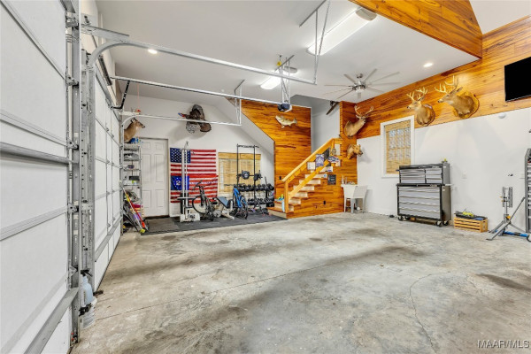 8360 Longneedle Drive