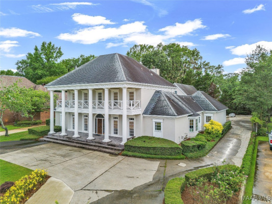 8360 Longneedle Drive