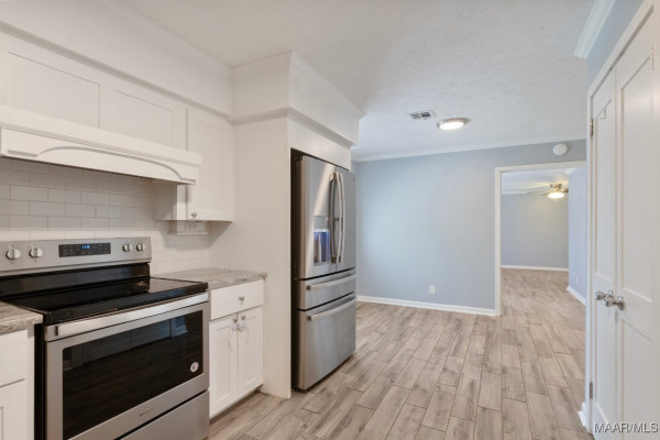 3913 Marie Cook Drive