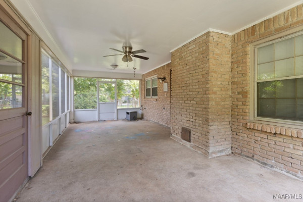 3913 Marie Cook Drive