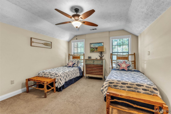 215 Hickory Road