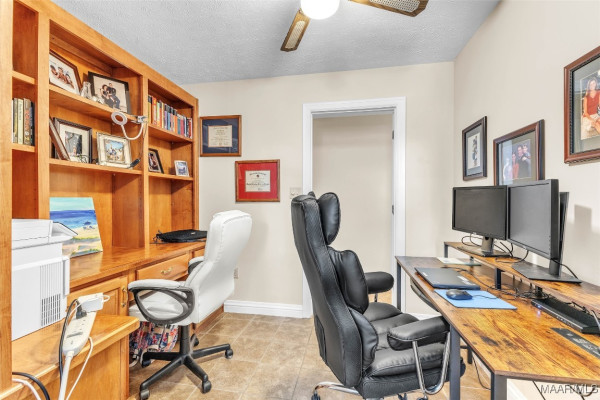 215 Hickory Road