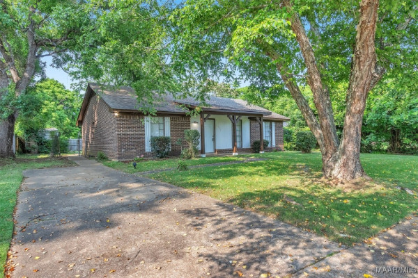 5821 Hyde Park Drive