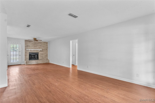 5821 Hyde Park Drive