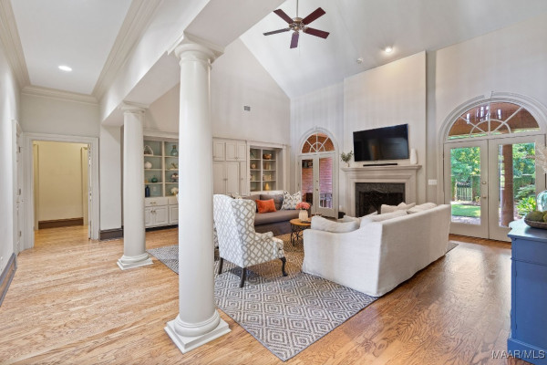 2441 Gunster Road