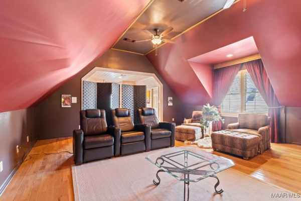 8661 LILLIAN Place