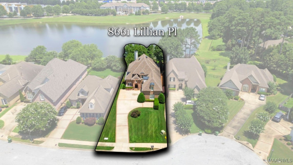 8661 LILLIAN Place