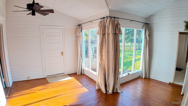 5654 Highway 94 Road