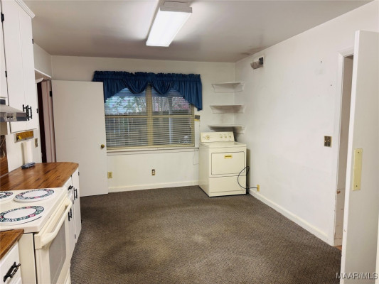 3527 Mayfair Road