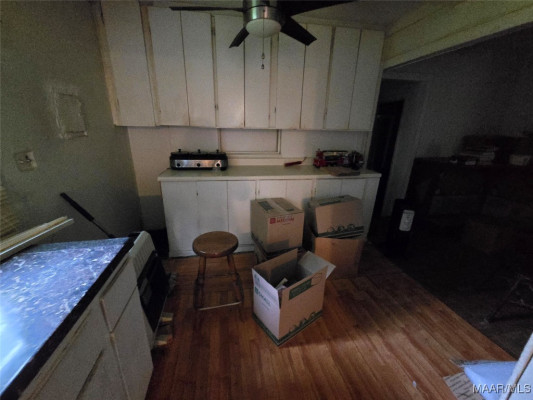218 Long Street
