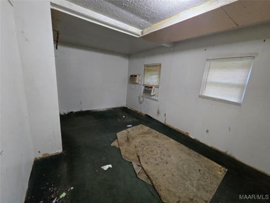 218 Long Street