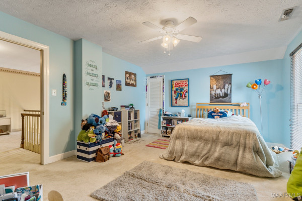 203 EVERGREEN Street