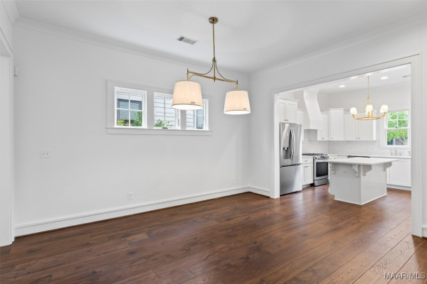 5030 Lower James Street