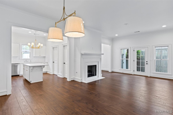 5030 Lower James Street