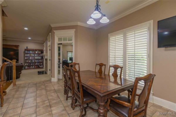 6224 HUNTERS Grove