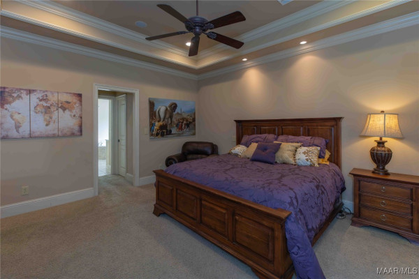 6224 HUNTERS Grove