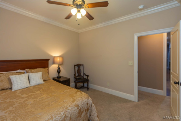 6224 HUNTERS Grove