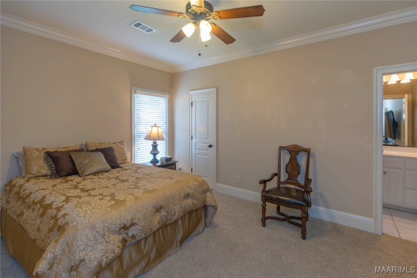 6224 HUNTERS Grove